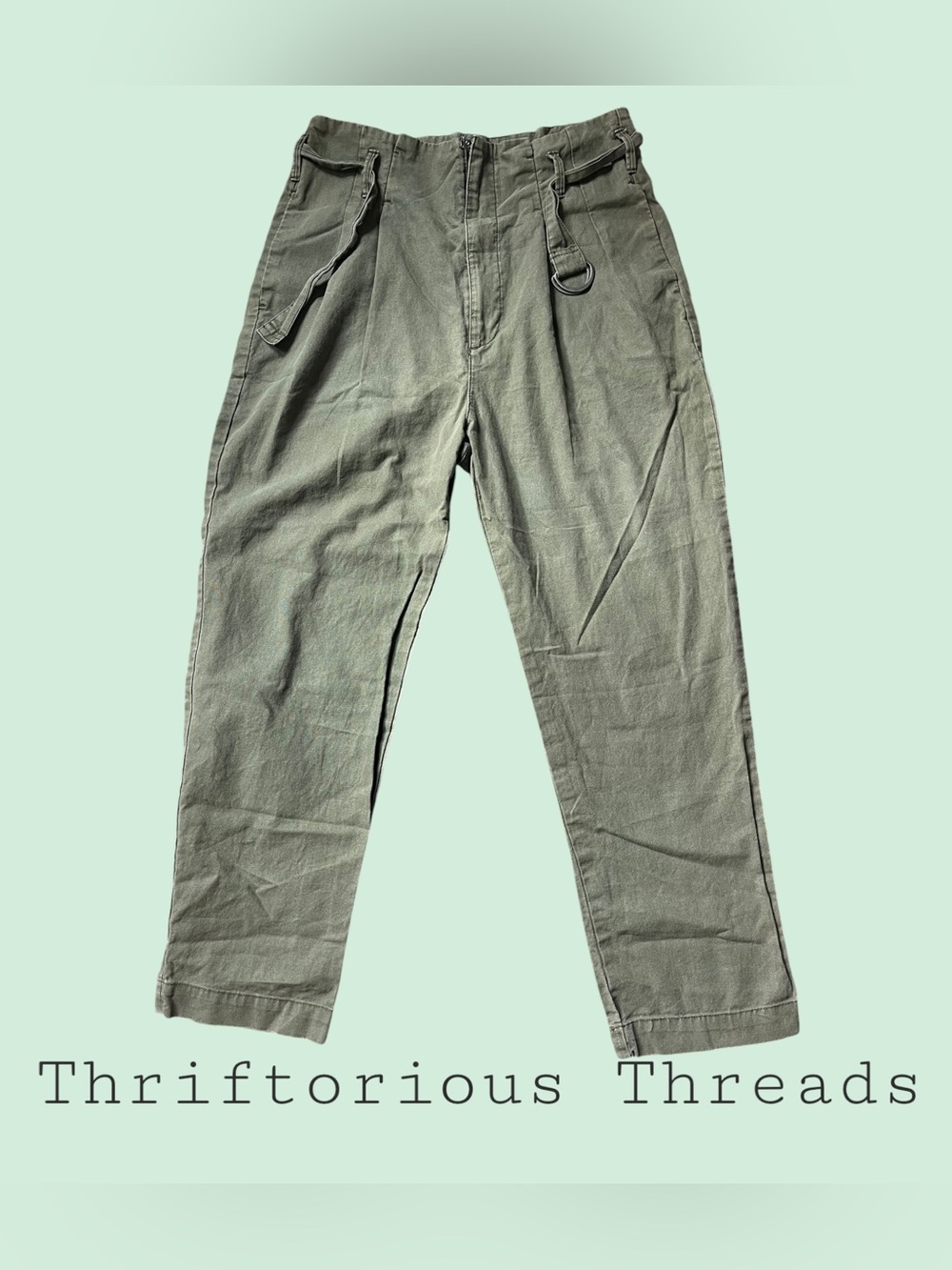 Abercrombie & Fitch Belted Capri Pants